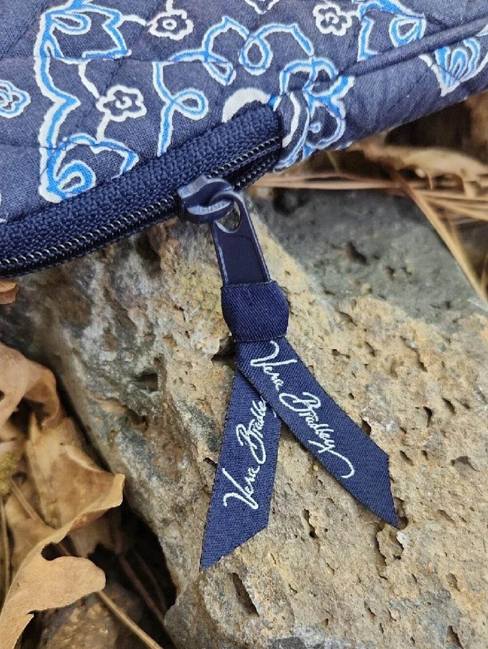 Vera Bradley Blue Paisley Quilted Tablet Case Zip Pouch